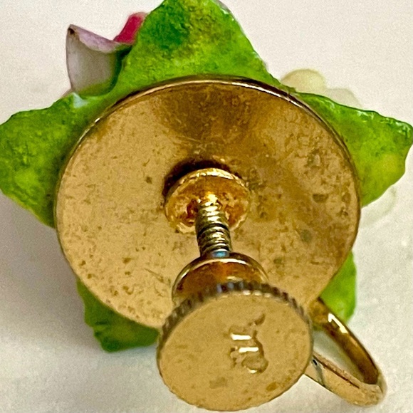 Vintage Cara Ceramic Floral Pink and Green Jewelry Set - Picture 5 of 10